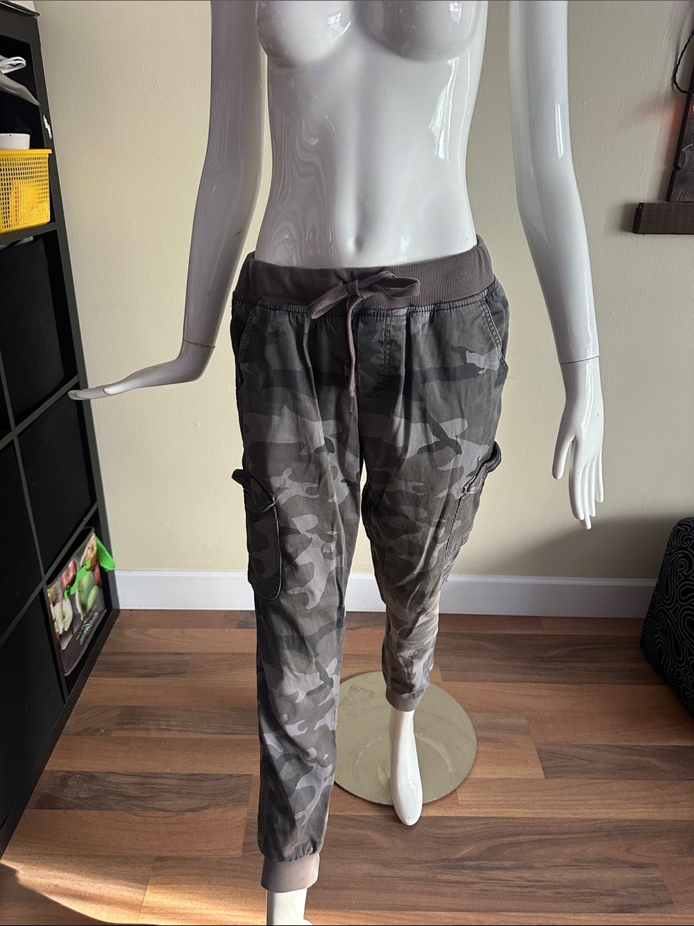 Harlow Olive Green Camo Jogger Cargo Pants